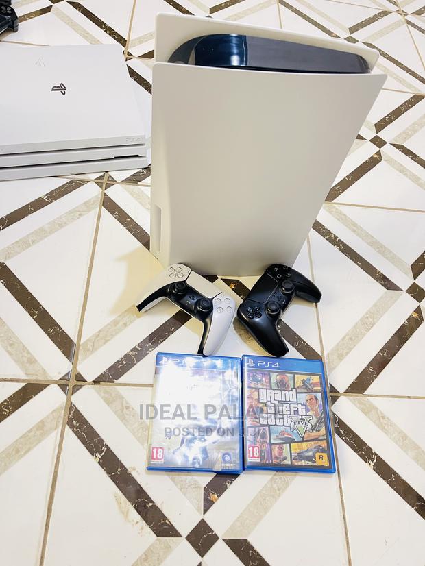 Playstation 5 Standard With Games · Photo 7
