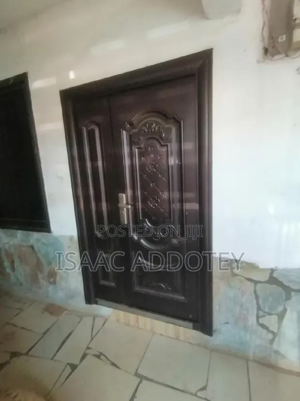 2bdrm Apartment in Glowlamp, Spintex for rent · Photo 1