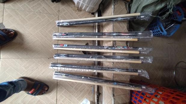 Adjustable Granite Pool / Snooker Sticks · Photo 5
