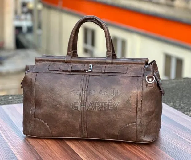 Coffee Color Durable Men Handbag · Photo 1