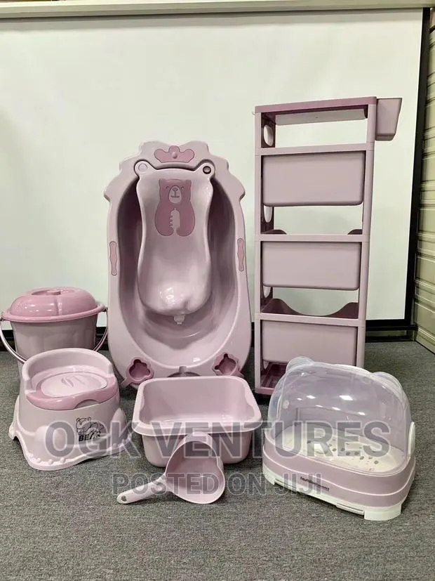 Baby Bath With Stand and Bottle Rack · Photo 1