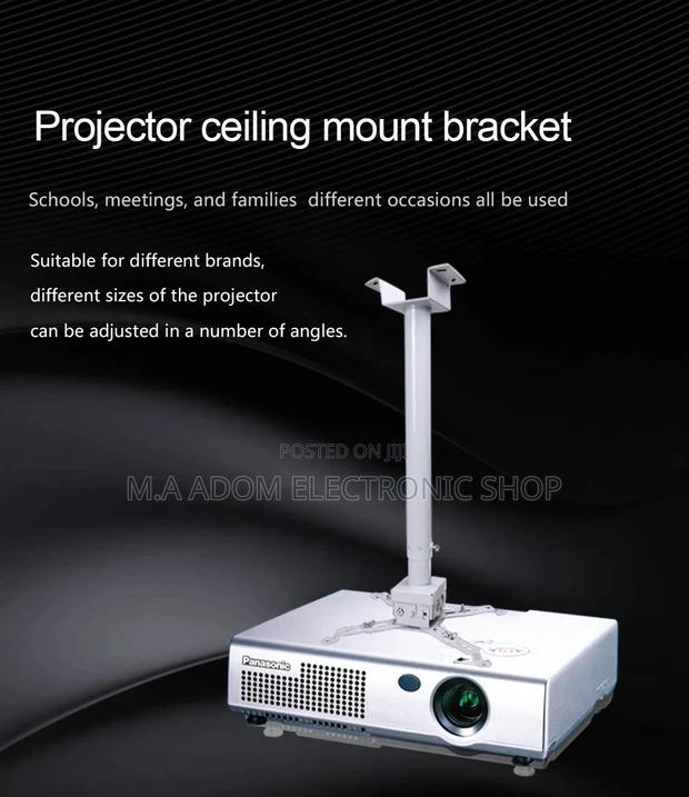 Universal Projector Hanging Wall Mount Bracket · Photo 1