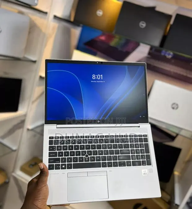 Laptop HP EliteBook 850 G8 16GB Intel Core i7 SSD 256GB · Photo 1