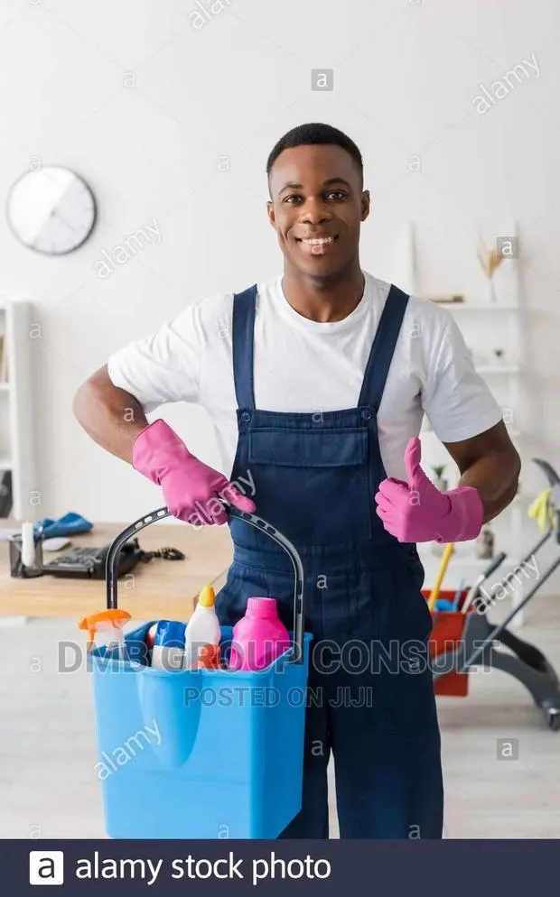 We Cleans House Working Places · Photo 1