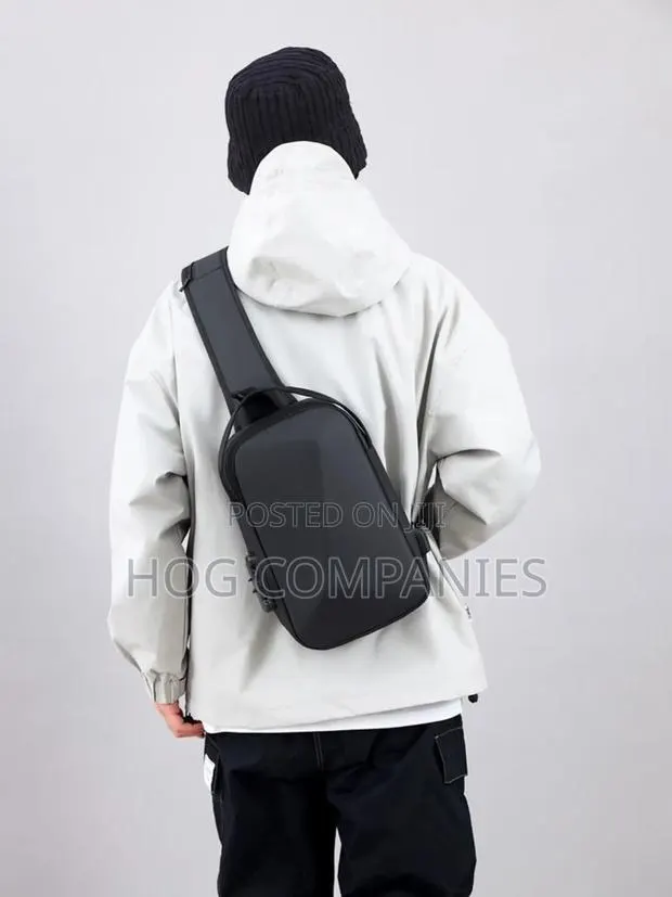 Travel Backpack Men Chest Bag Casual Shoulder Bag - Fast Delivery · Photo 1