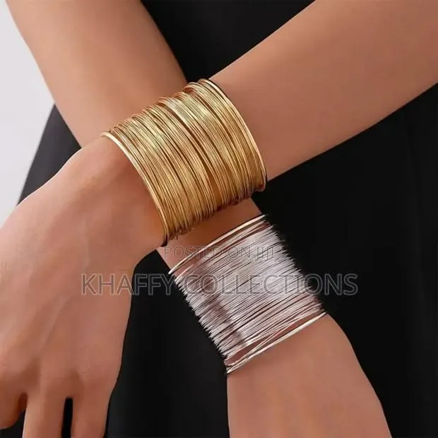 Bracelets/ Bangles · Photo 1