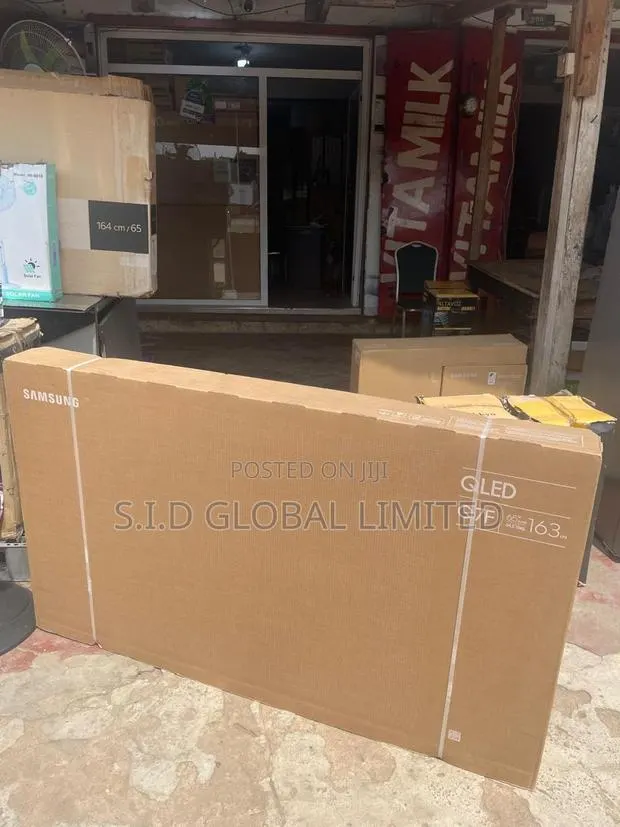 Elevate Entertainment With Samsung 65" Q7f Qled Brilliance · Photo 1