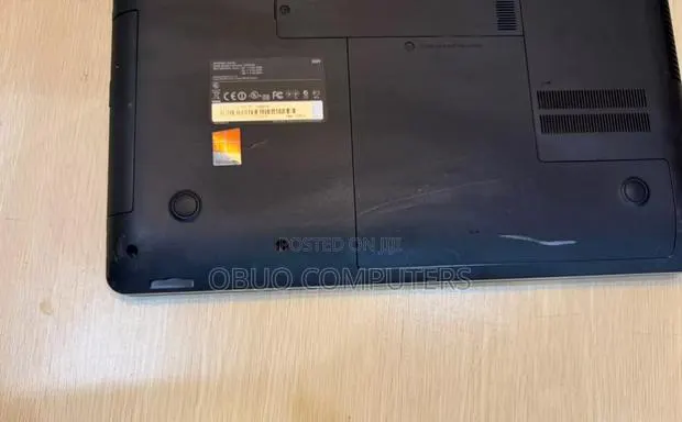 Laptop Samsung NP350V5C 8GB Intel Core i5 HDD 500GB · Photo 1