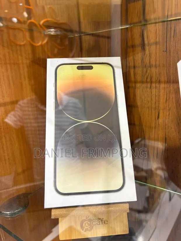 New Apple iPhone 14 Pro Max 128 GB Gray · Photo 1