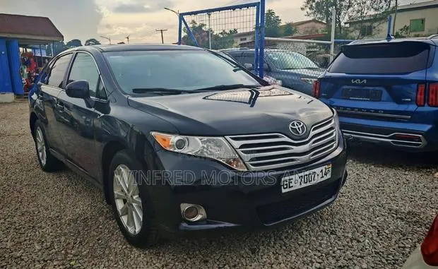 Toyota Venza AWD 2012 Black · Photo 1