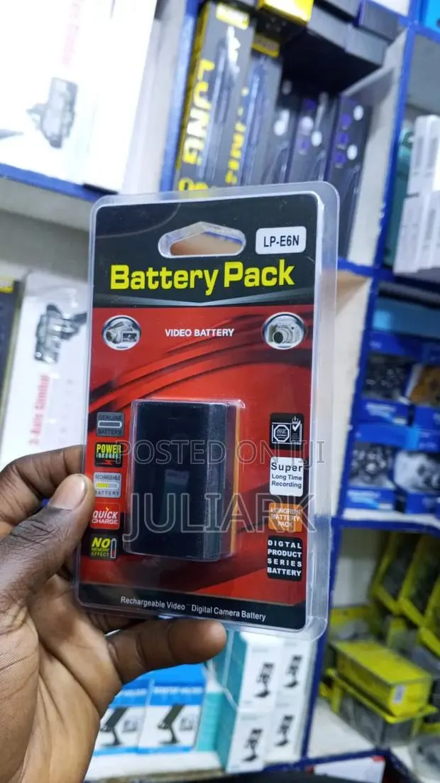 LP-E6N Camera Battery · Photo 1