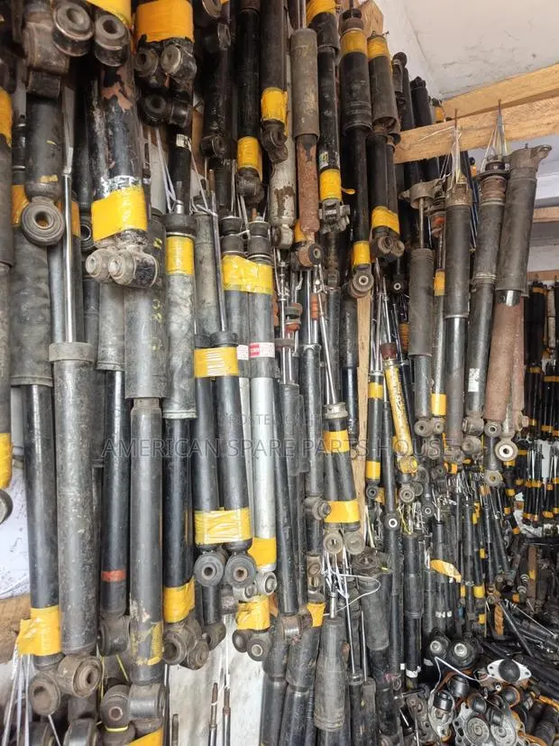 Foreign Used Back Shocks for All Cars · Photo 1