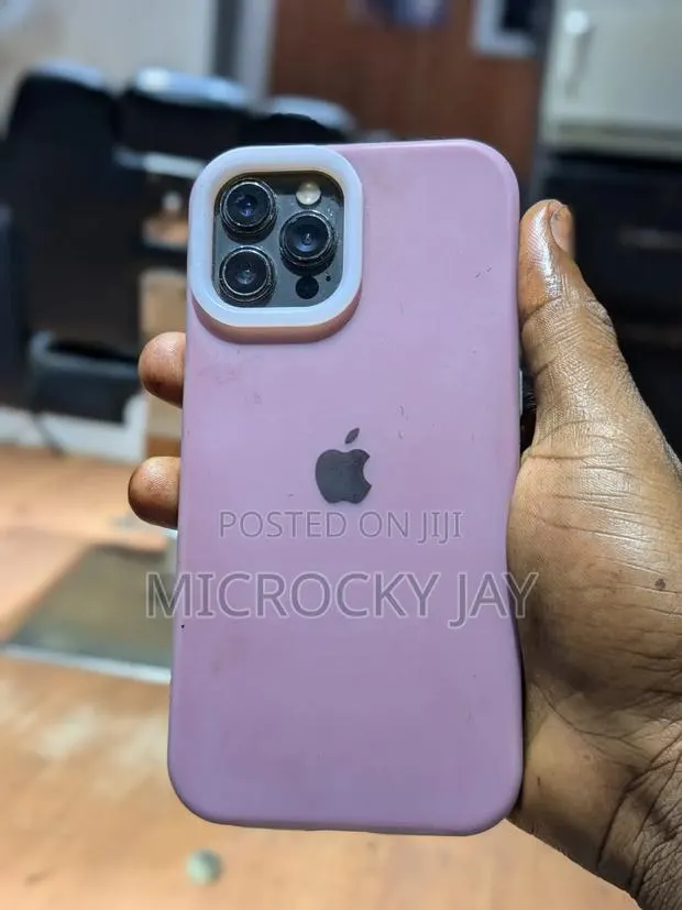 Apple iPhone 12 Pro Max 128 GB Black · Photo 1
