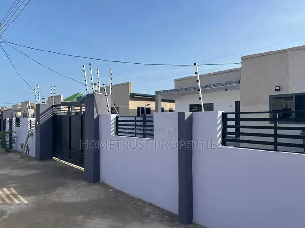4bdrm House in Kwabenya Acp for rent · Photo 1