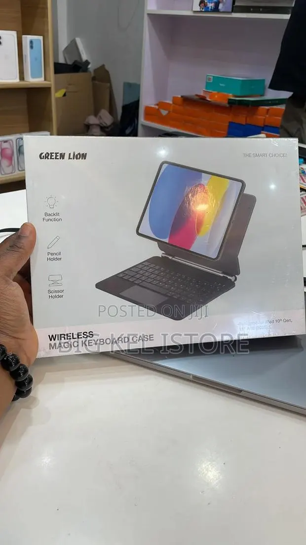 Green Lion Wireless Magic Keyboard Case For iPad 10th Generation · Photo 1