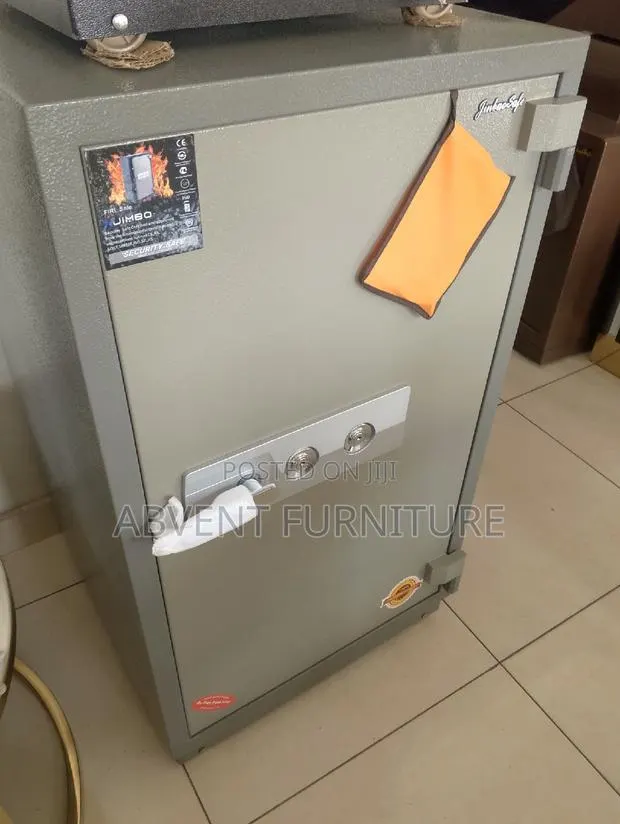 Fireproof Heavy Money Safe · Photo 1
