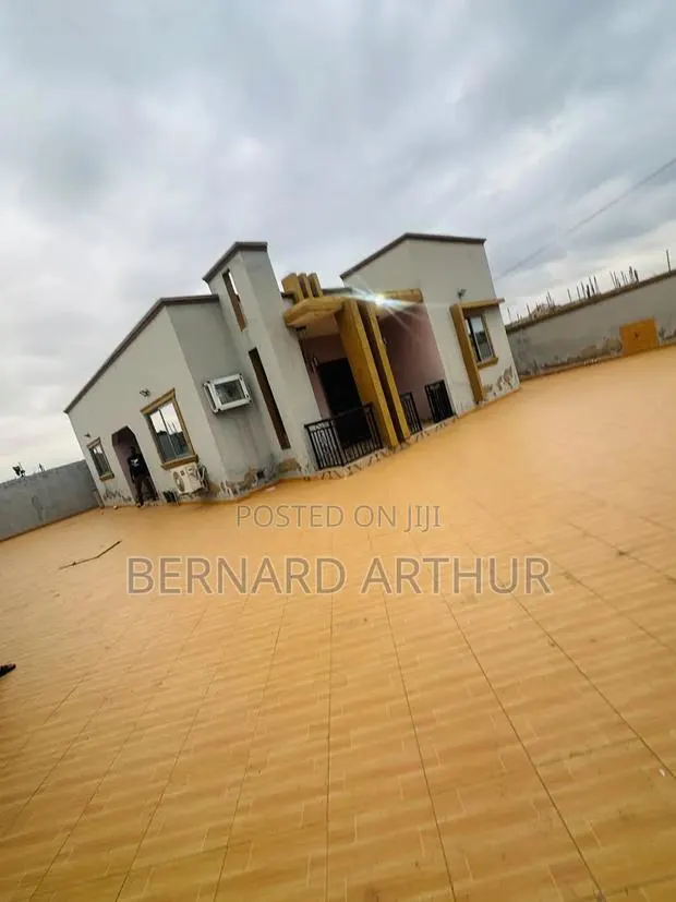 2bdrm Duplex in Bernard Agency, Amasaman for rent · Photo 1