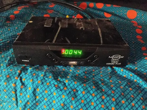 Master Decoder · Photo 1