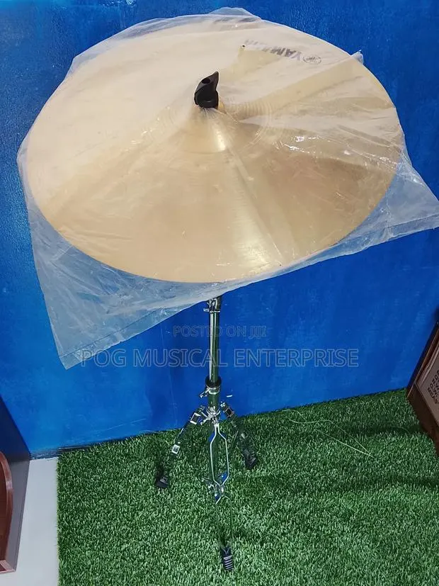 Symbal Stand and Plate · Photo 1