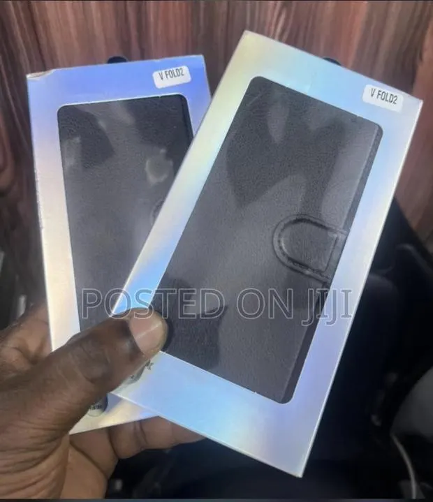 Tecno Phantom v Fold Vfold 1 · Photo 1