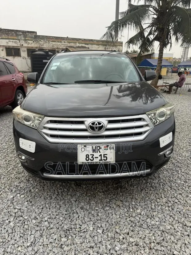 Toyota Highlander 2013 Gray · Photo 1