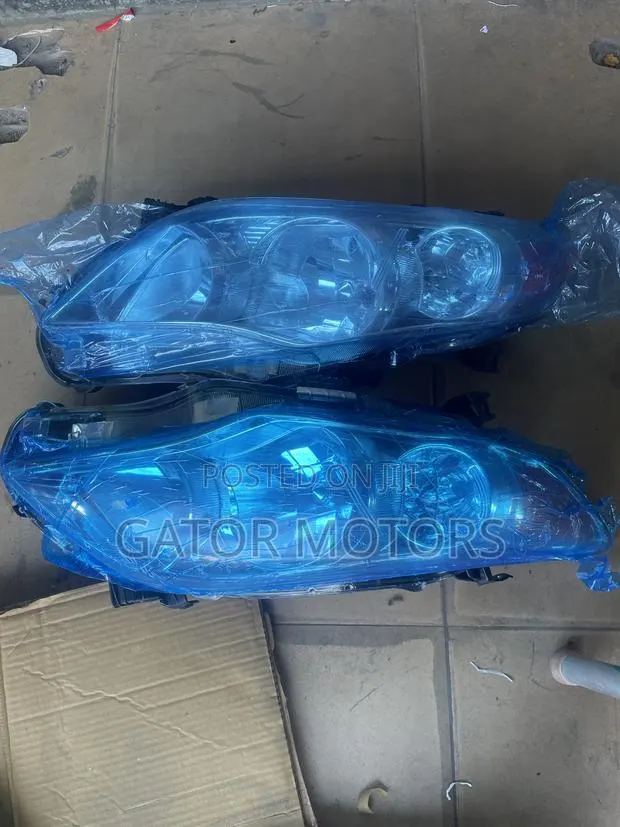 Corolla 2011 2012 2013 Headlights (Pair) · Photo 1