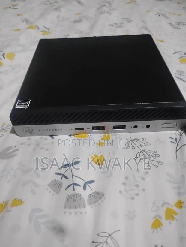 Desktop Computer HP EliteDesk 705 G3 8GB AMD Ryzen 5 SSD 256GB · Photo 1