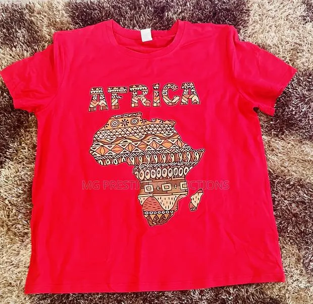 Red "AFRICA" Graphic Print T-Shirt · Photo 1