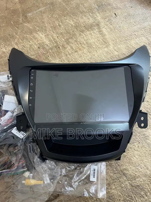 New Hyundai Elantra Car Stereo · Photo 1