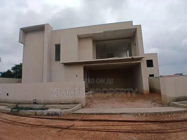 4bdrm Mansion in Adjiriganor, Otano for sale · Photo 1