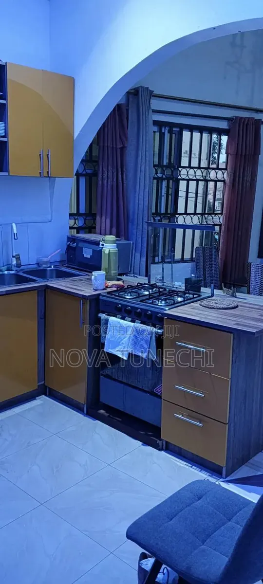 Furnished 1bdrm Apartment in Shell Signboard, Coca Cola for rent · Photo 1