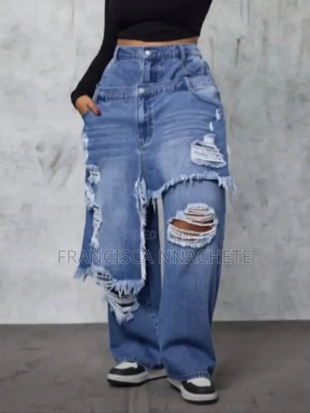Ladies Boyfriend Jeans · Photo 1