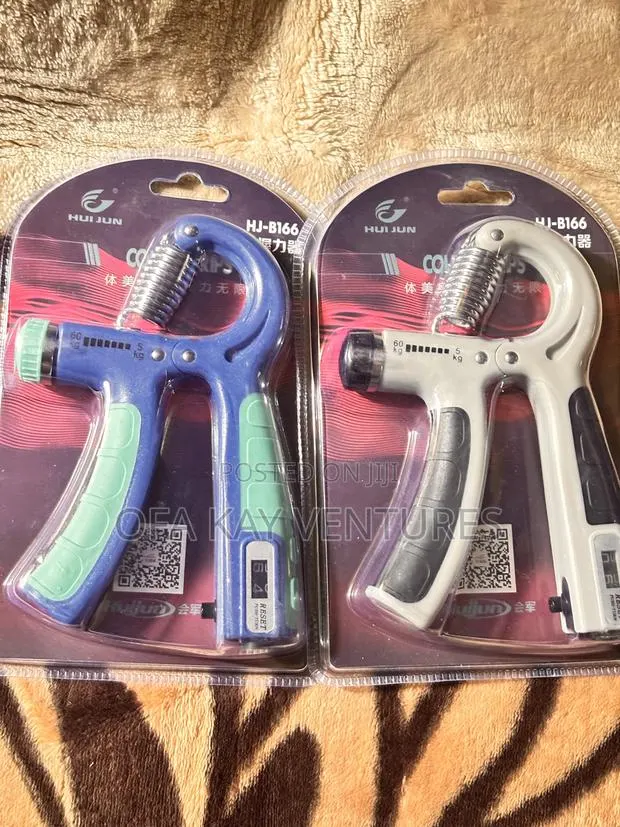 Adjustable Hand Grip · Photo 1