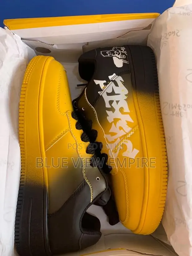 The Simpsons Original Sneakers · Photo 1