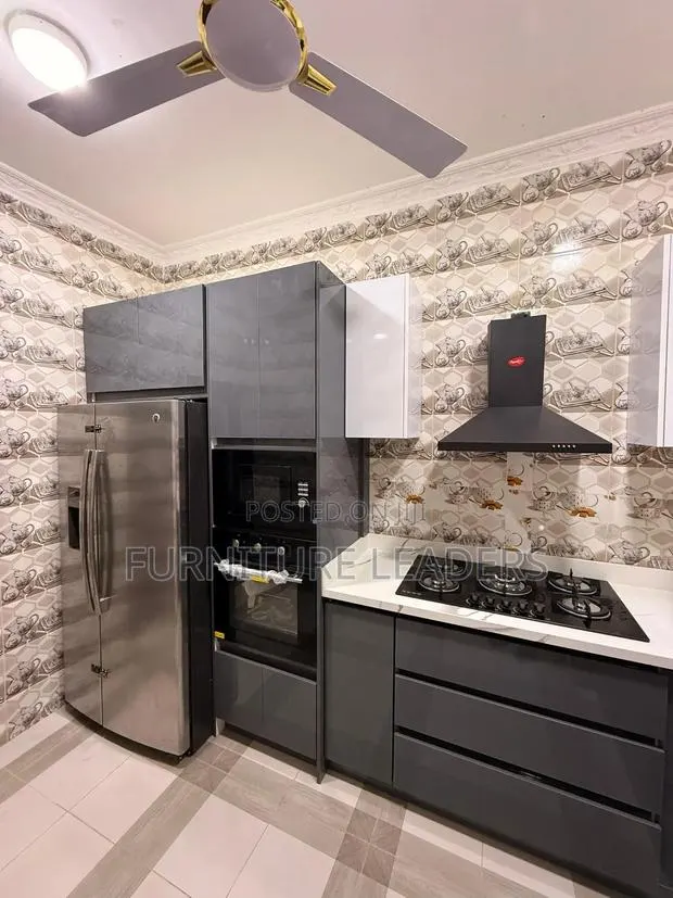 L Shape Kitchen Cabinet · Photo 1