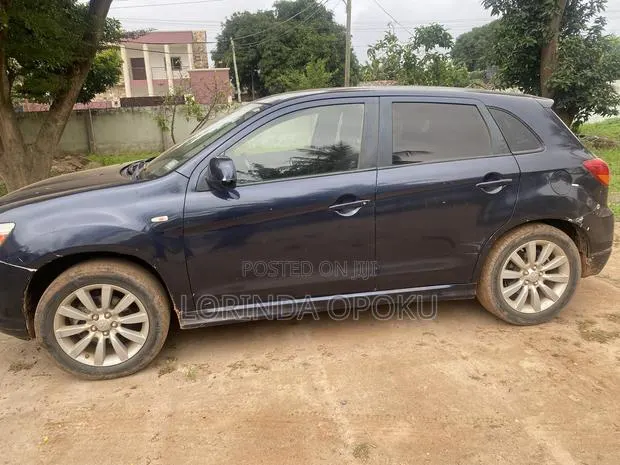 Mitsubishi Outlander 2011 Blue · Photo 1