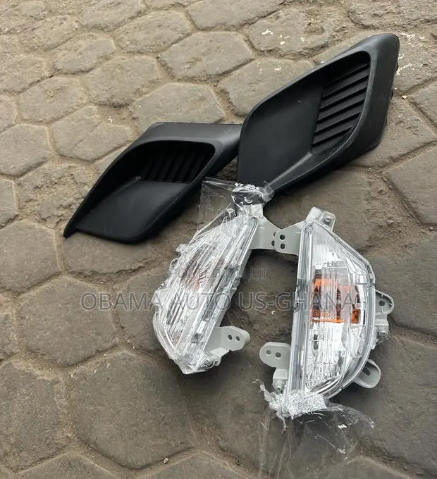 Mazda 3 / Axela 2014 2015 2016 Foglight/Fog Light/Cover Sets · Photo 1
