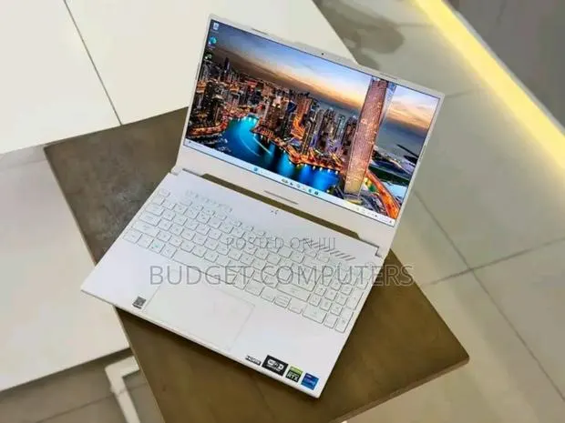 New Laptop Asus TUF Gaming FX504 16GB Intel Core i7 SSD 1T · Photo 1