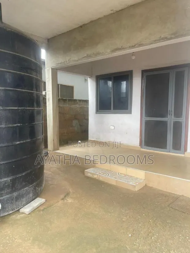 2bdrm Apartment in Bushroad Kalvary, Teshie for rent · Photo 8