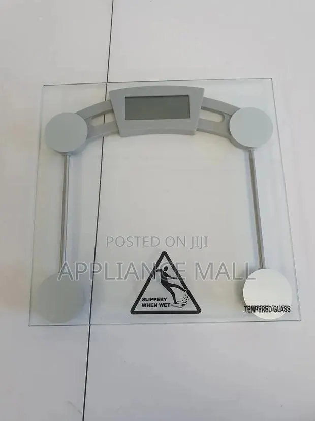 Glass Electronic Body Scale · Photo 1