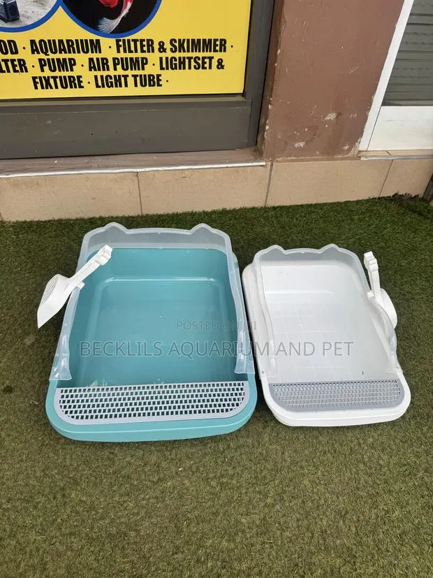 Amazon Catlitter Box · Photo 1