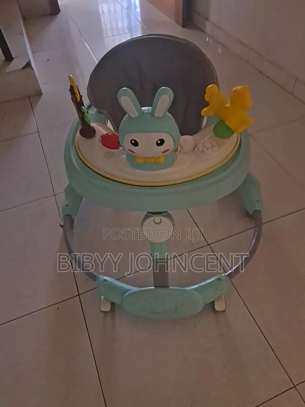 Baby's Walker · Photo 1