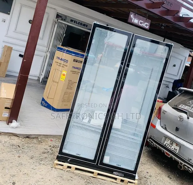 Experience Lastest (690) Liters Pearl Display Black Fridge · Photo 1