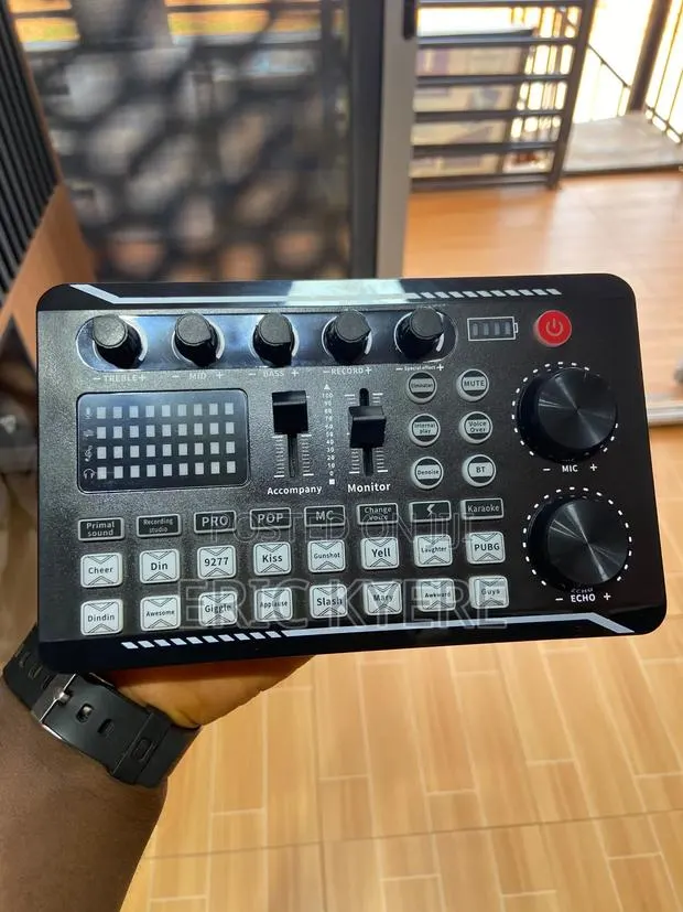 Professional Live Sound Card - Bluetooth, Voice Effects/Voice Changer · Photo 1