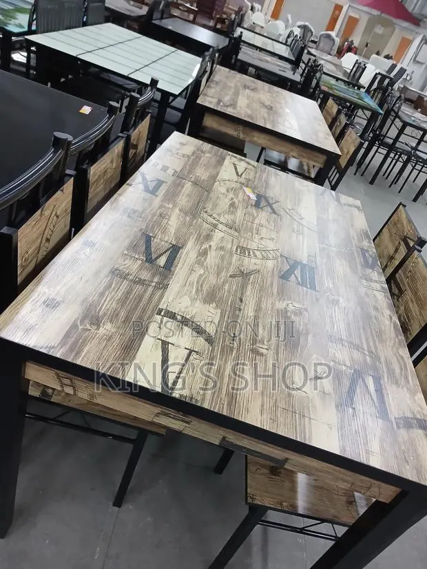 6 Chairs Wooden Dining Table · Photo 1