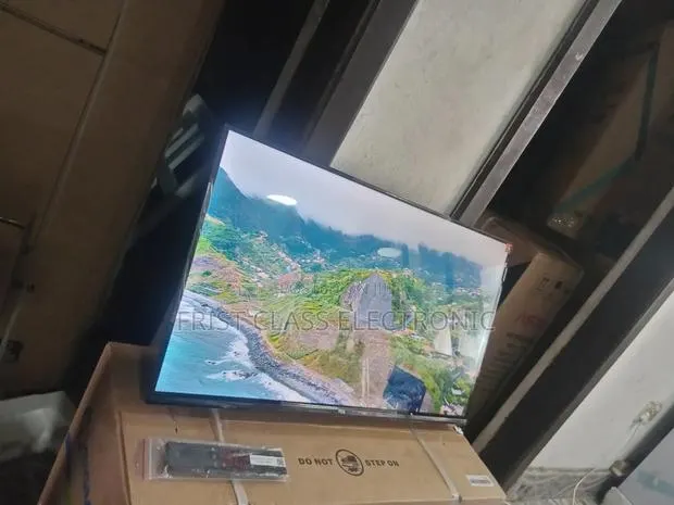 TCL Smart Tv Comfort That Keeps Content Within Reach · Photo 1