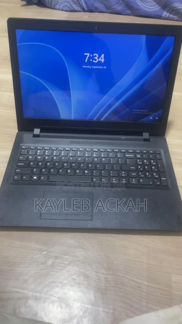 Laptop Lenovo IdeaPad 110 8GB Intel Core i5 HDD 500GB · Photo 1