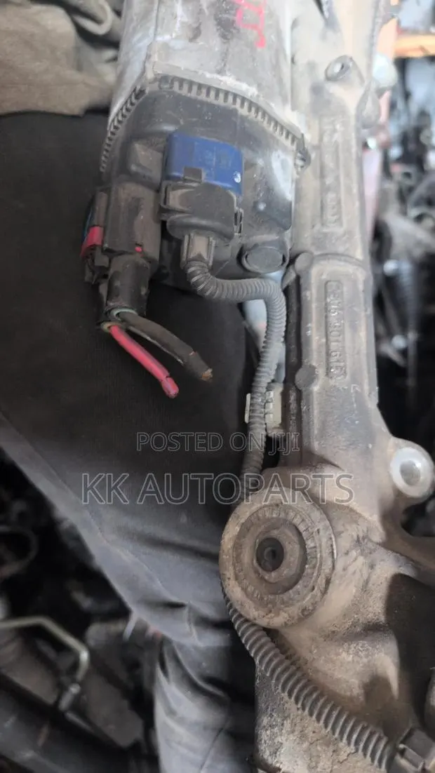 Chevy Camaro 2016,2017,2018,2019 Steering Rack · Photo 1