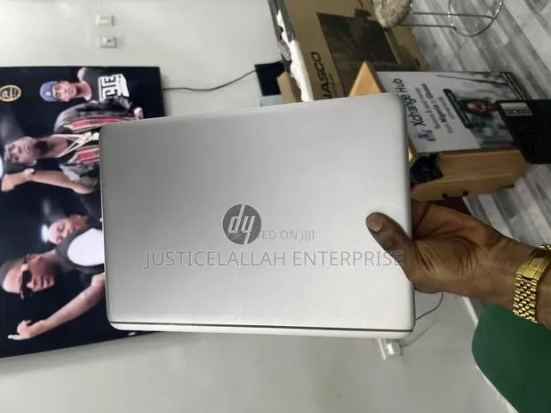 Laptop HP EliteBook 840 G3 8GB Intel Core I7 SSD 256GB · Photo 1