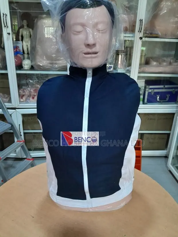 CPR (Half Body) · Photo 1